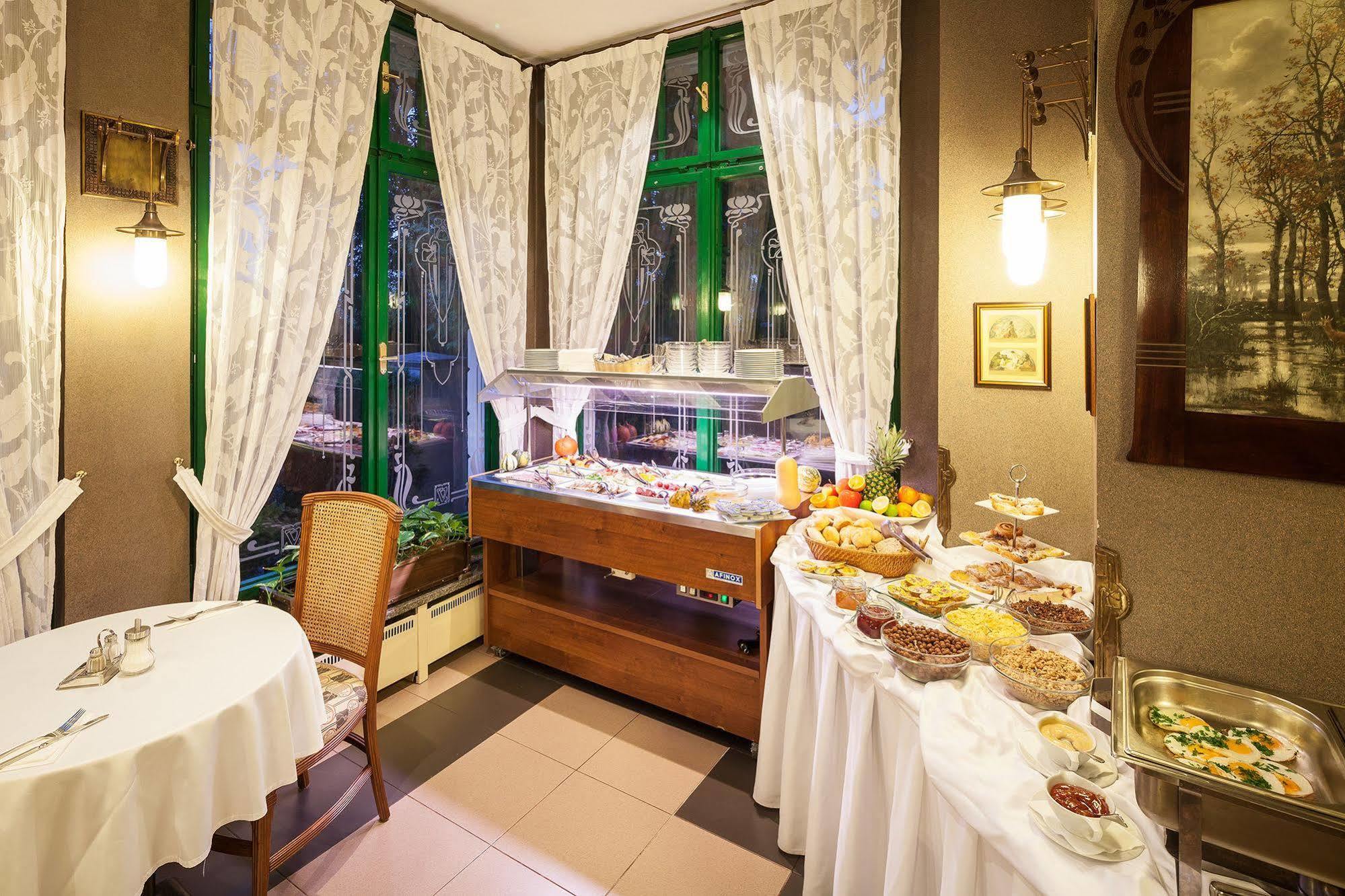 Voyta Hotel 4*